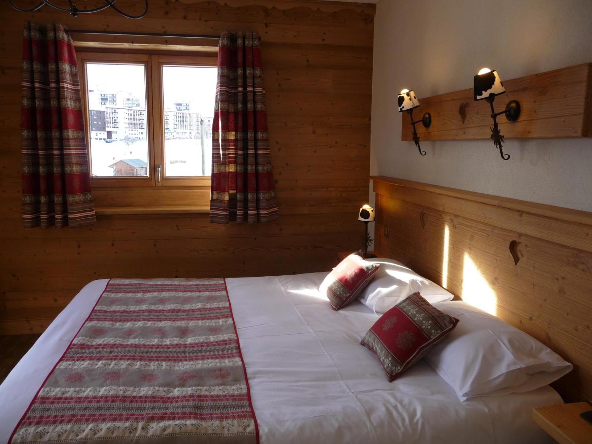 Chalet-Hotel Le Beausoleil, The Originals Relais Fontcouverte-la-Toussuire 외부 사진