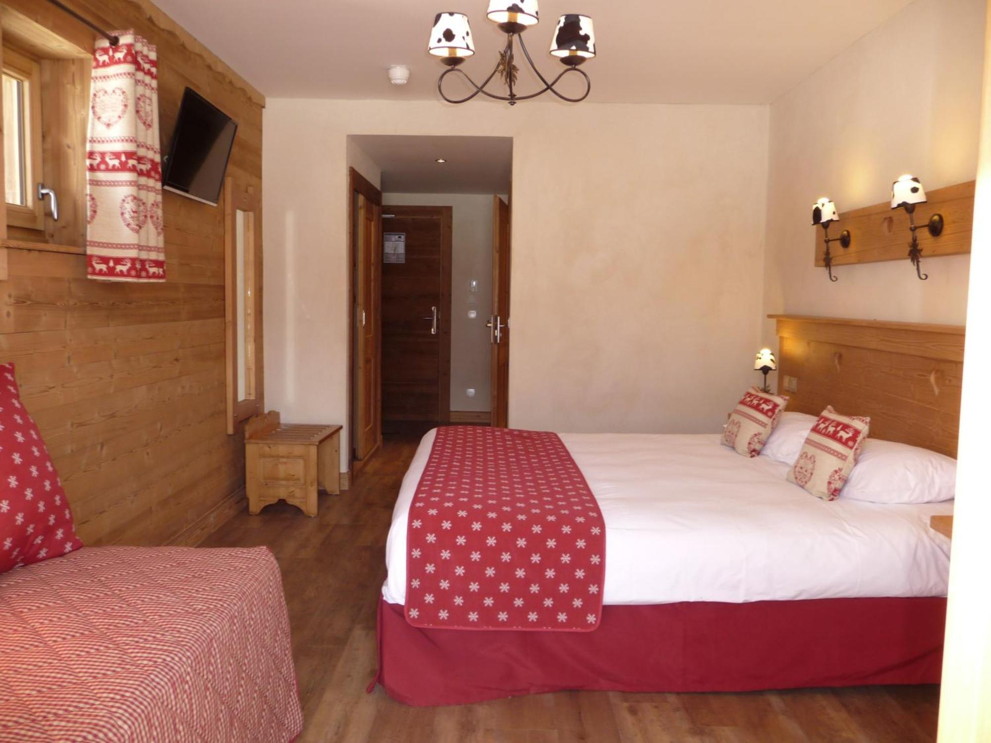 Chalet-Hotel Le Beausoleil, The Originals Relais Fontcouverte-la-Toussuire 외부 사진
