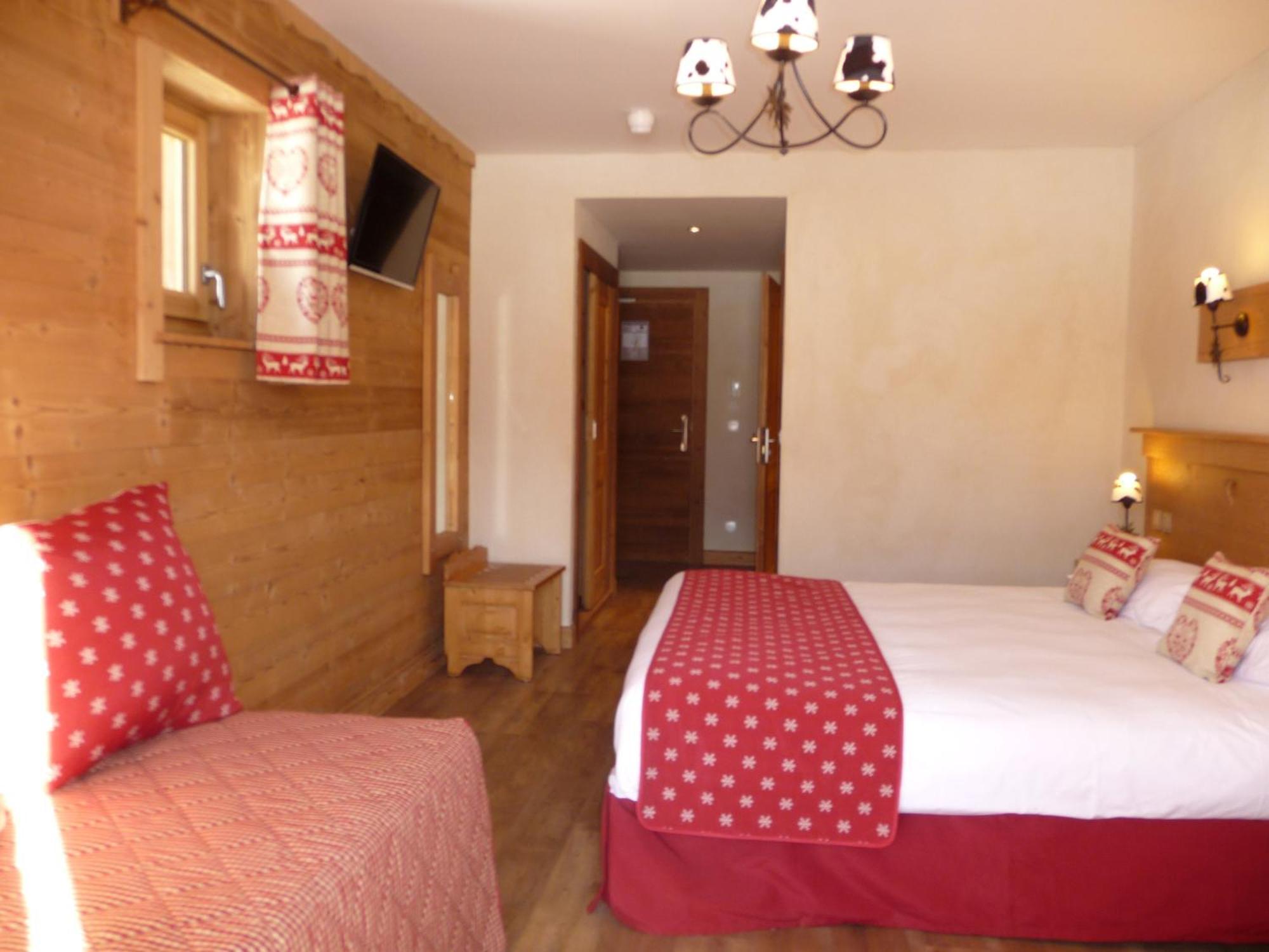 Chalet-Hotel Le Beausoleil, The Originals Relais Fontcouverte-la-Toussuire 외부 사진